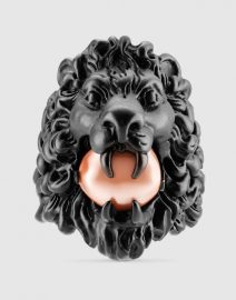 418289_I8445_8071_001_100_0000_Light-Lion-head-ring-with-glass-pearl
